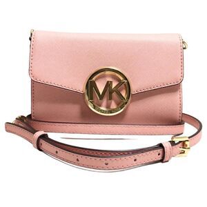 Rare-Michael Kors  leather Crossbody Wallet on Chain in  Pink/ excellent